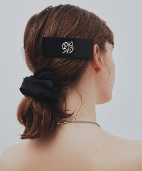 IRIS47　saffron barrette