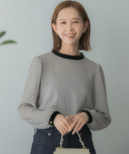 『WEB限定』フロッキードットプリントブラウス