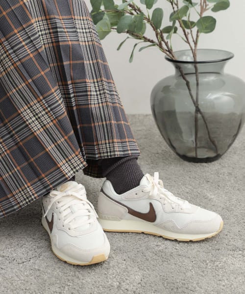 NIKE　ベンチャーランナー