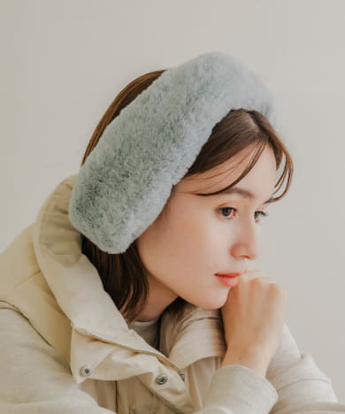 MARK & LONA 2023黒ファーイヤーマフ完売 勿体なく