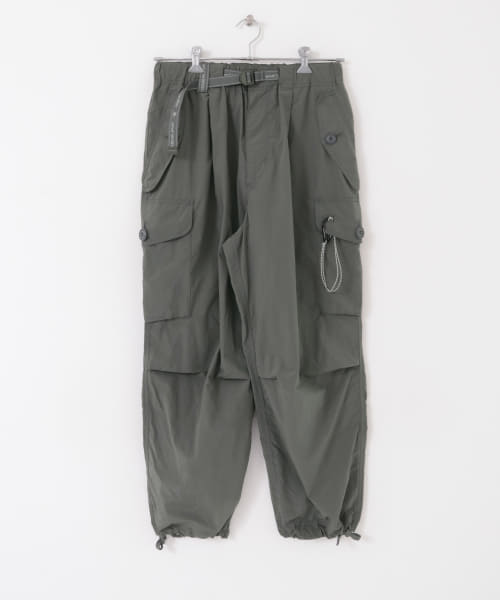 and wander　oversized cargo pants