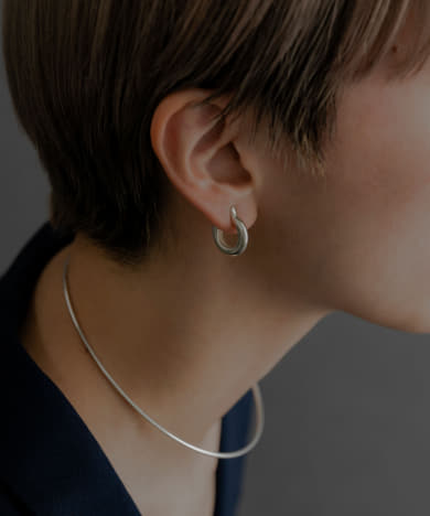 SMELLY so’　circle earring