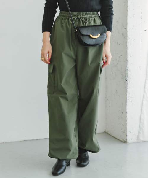ワイドパラシュートパンツ