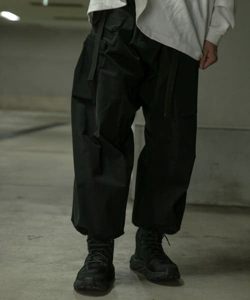 ACRONYM　ultrawide cargo trousers