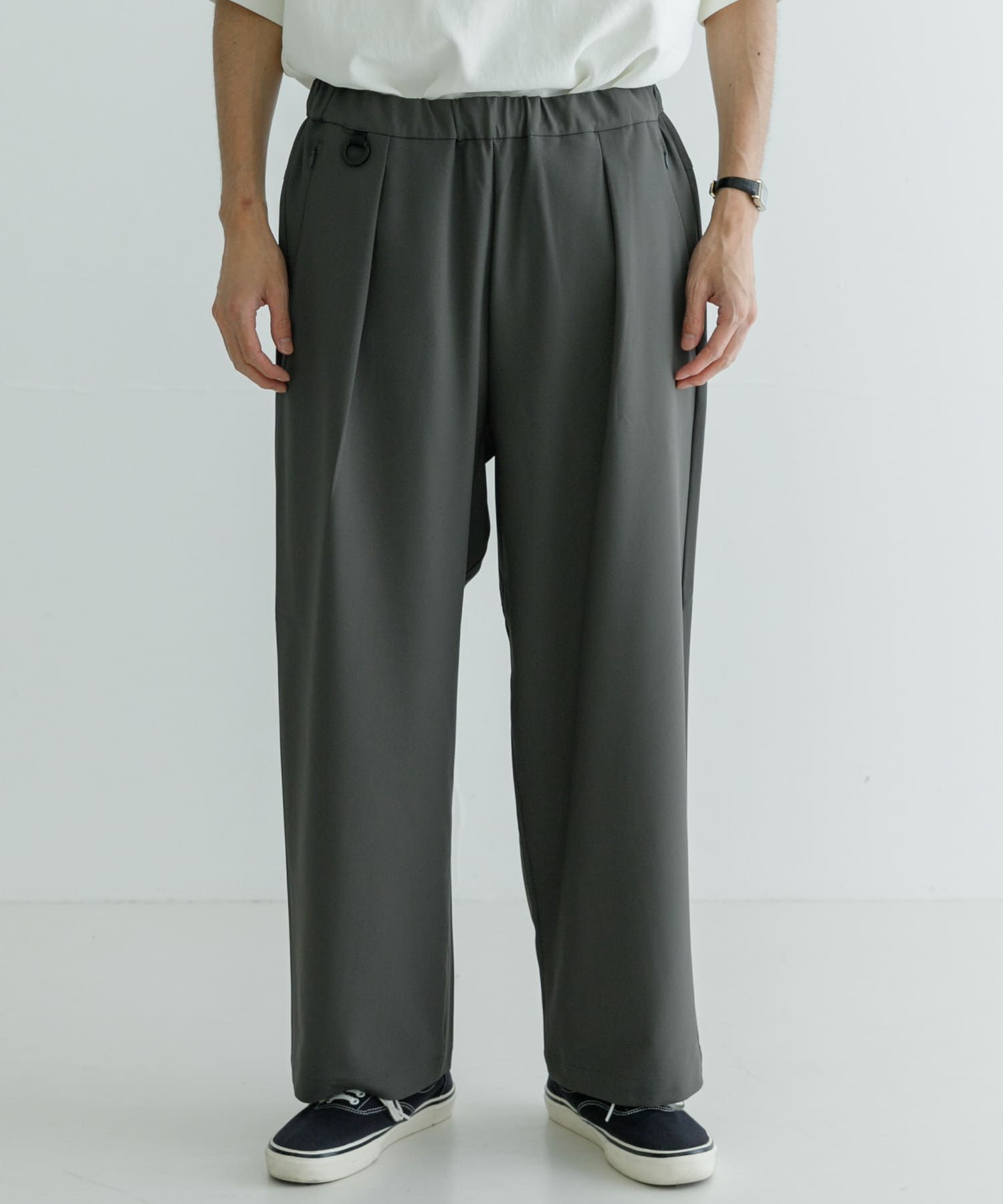 DESCENTE ALLTERRAIN TECH WIDE PANTS[UM46-DU4FLPI3M]｜URBAN RESEARCH公式ファッション通販
