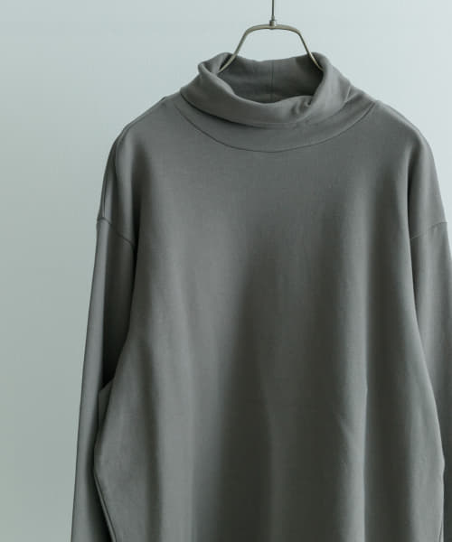 DRESS　Plain Turtleneck