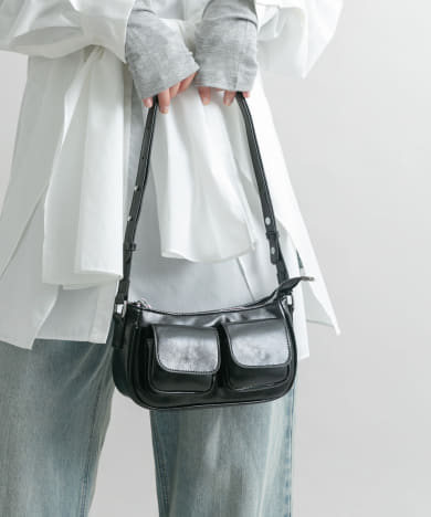 アウトポケットショルダーBAG