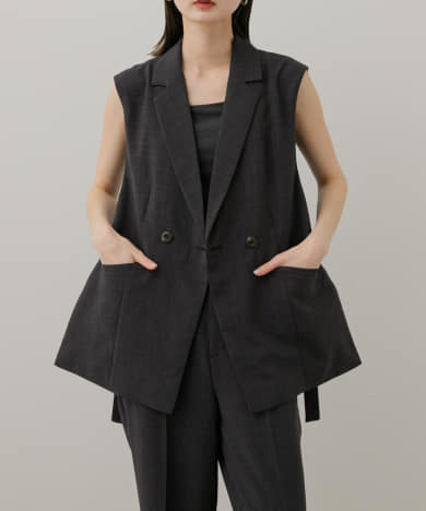 『UR TECH DRYLUXE』リネンライクサイドベルトジレ