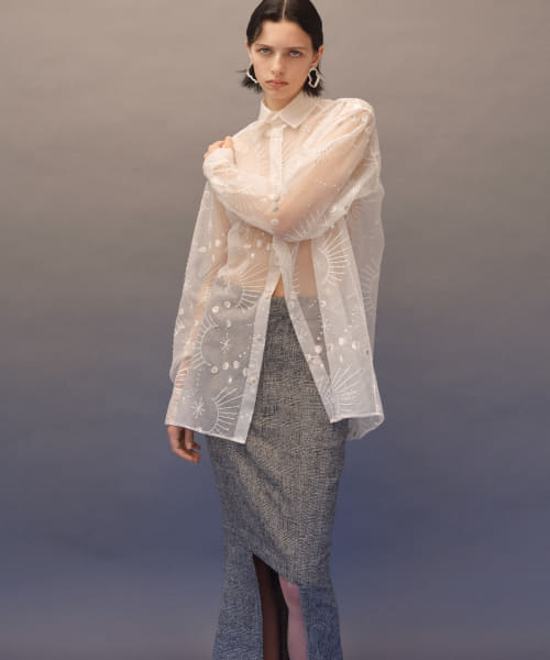 RUMCHE　Sheer Embroidery Shirts