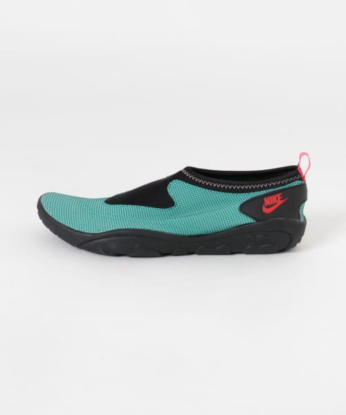 NIKE　AQUA TURF