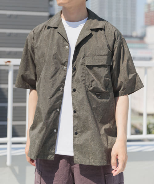 Nylon Paisley Short-Sleeve Shirts