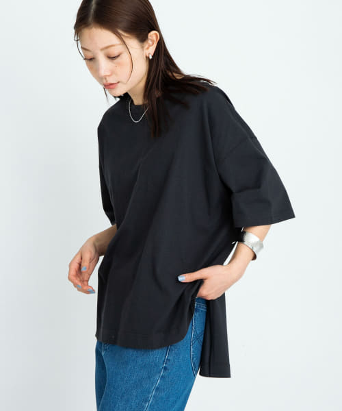 SHELTECH オーバーサイズTシャツ