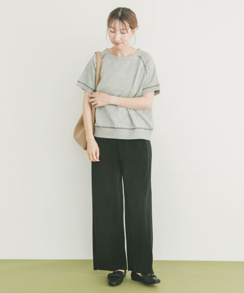 プリーツシャーリングパンツ