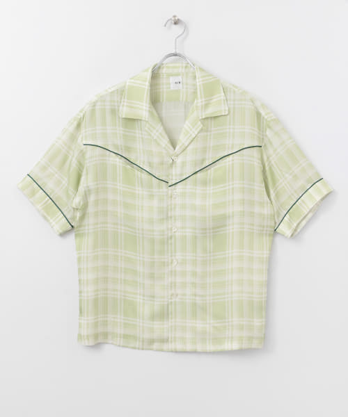 KIN　Open Collar Blouse