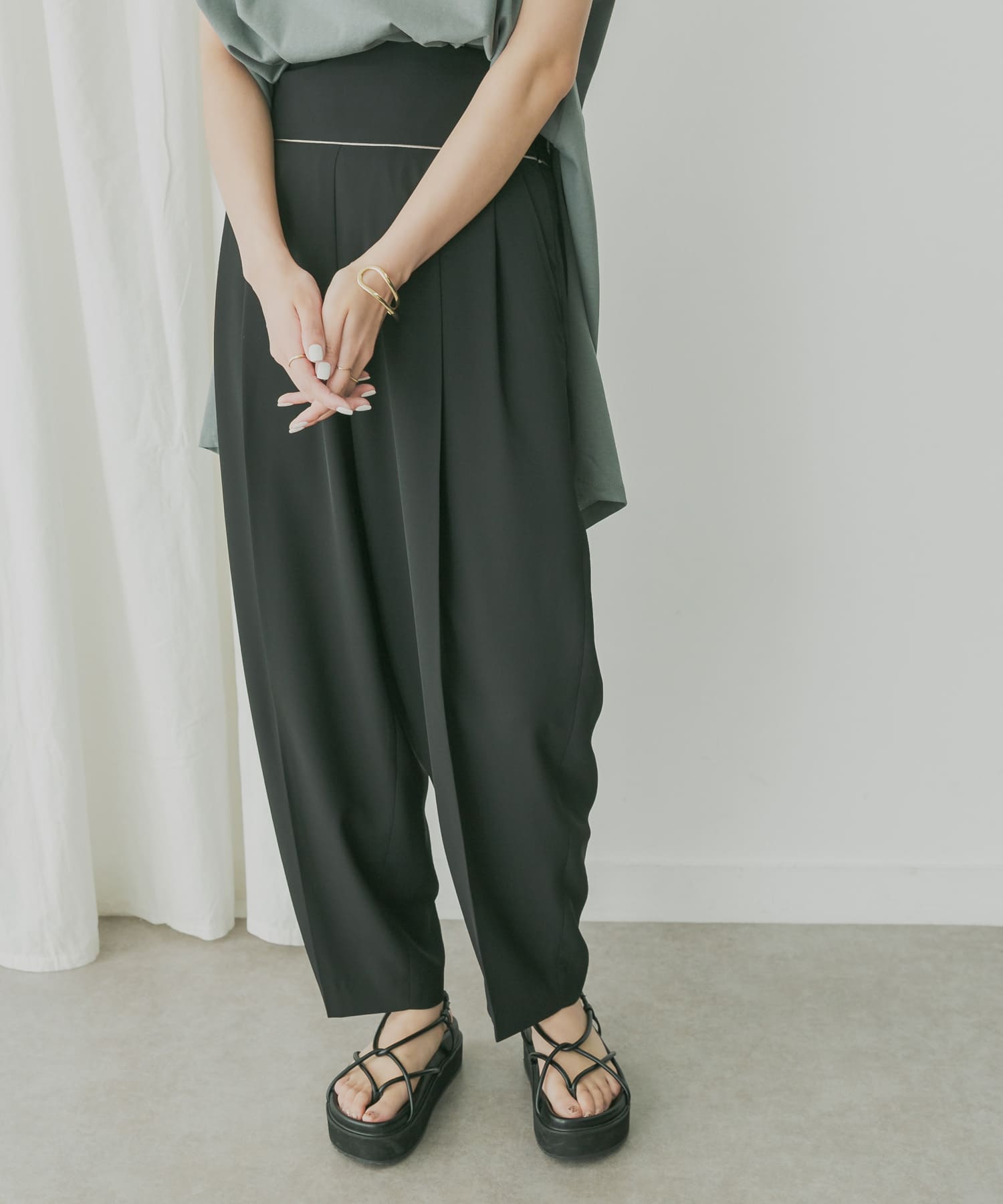 KBF+ コクーンラインパンツ[KP15-24H120]｜URBAN RESEARCH公式