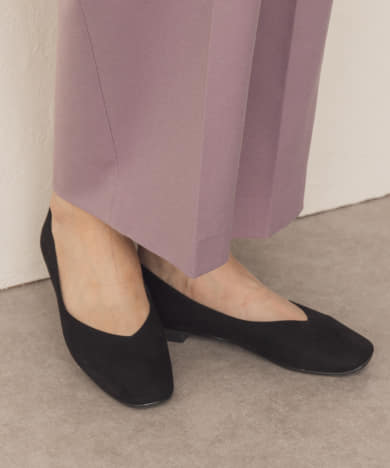 『MADE IN JAPAN』Vカットフラットシューズ