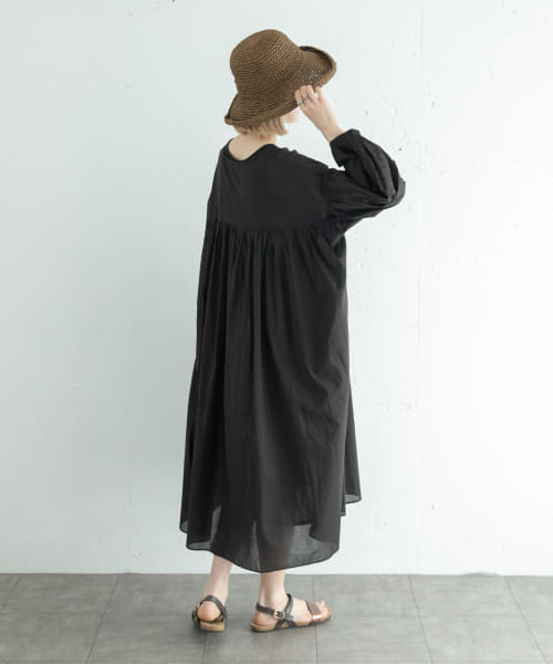 Audrey and John Wad　インナー付きVN GatherTuckS one-piece