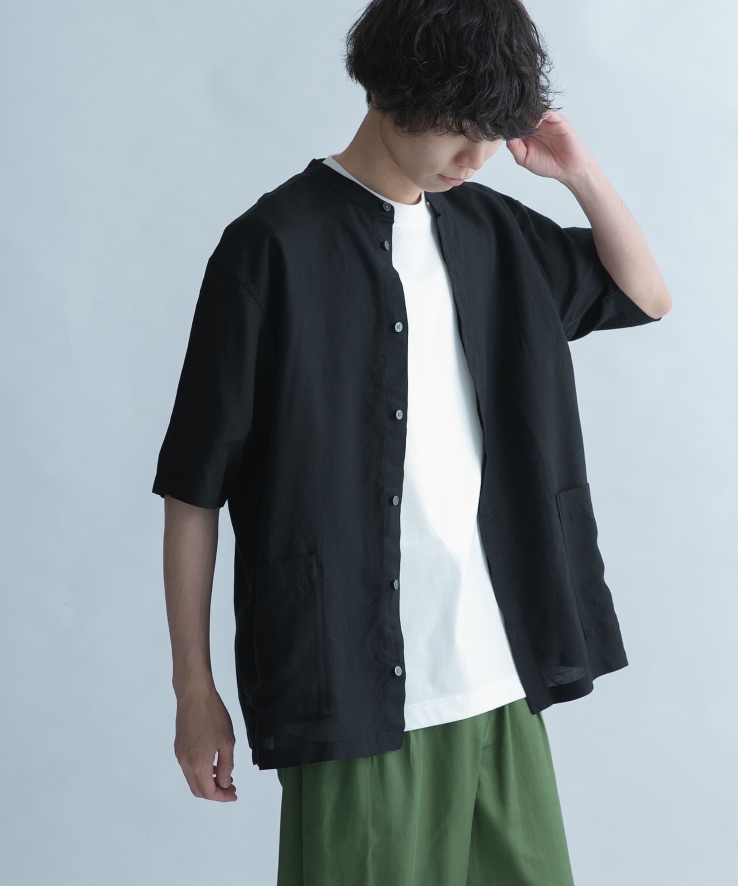 【美品】MHL. 5分袖 シャツ　バンドカラー　コットン　リネン　麻　比翼ボタン