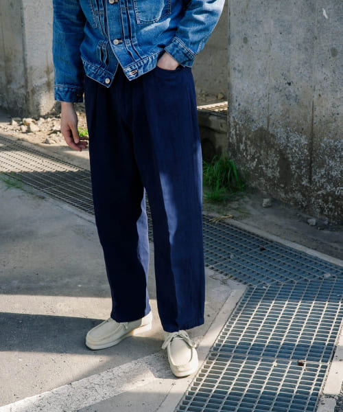 FARAH　Two-tuck WideTaperd Pants