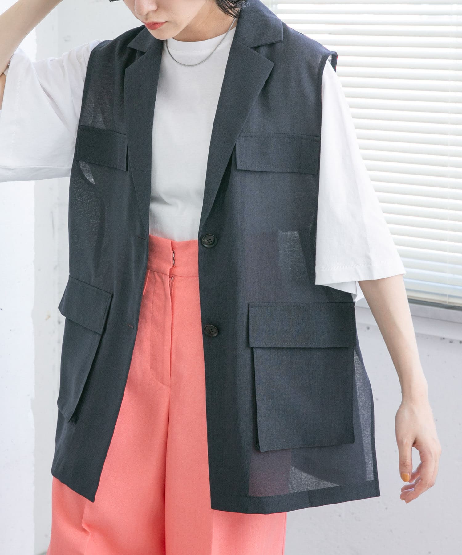 aditional（アディショナル）の「ウェアラブルバッグ（ベスト）」 - WEAR