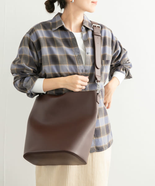 バケツショルダーバッグ