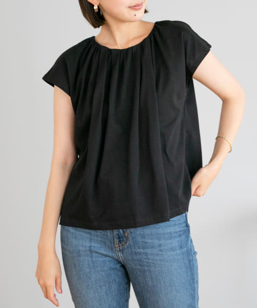 ネックタックフレンチスリーブTシャツ