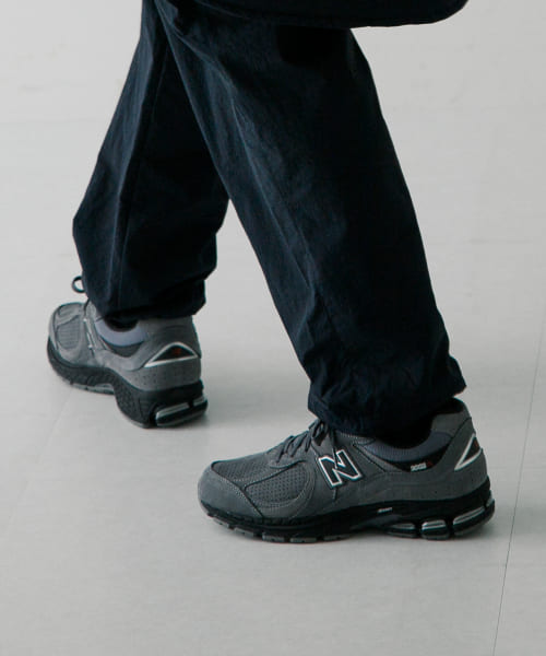NEW BALANCE　M2002REH