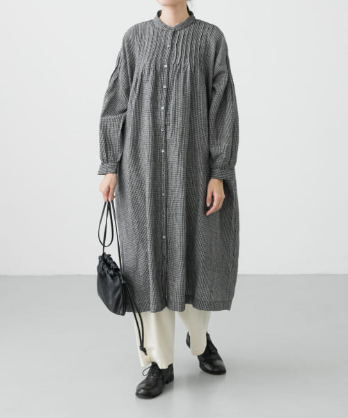 SOIL　BANDED COLLAR PINTUCK DRESS