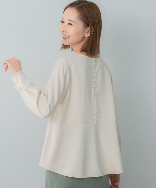 ウォッシャブルパールデザインブラウス