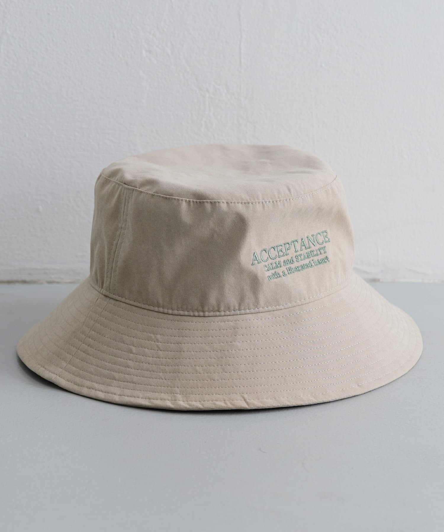 ピーチキモウロゴシシュウバケットハット[AA44-1CS007]｜URBAN