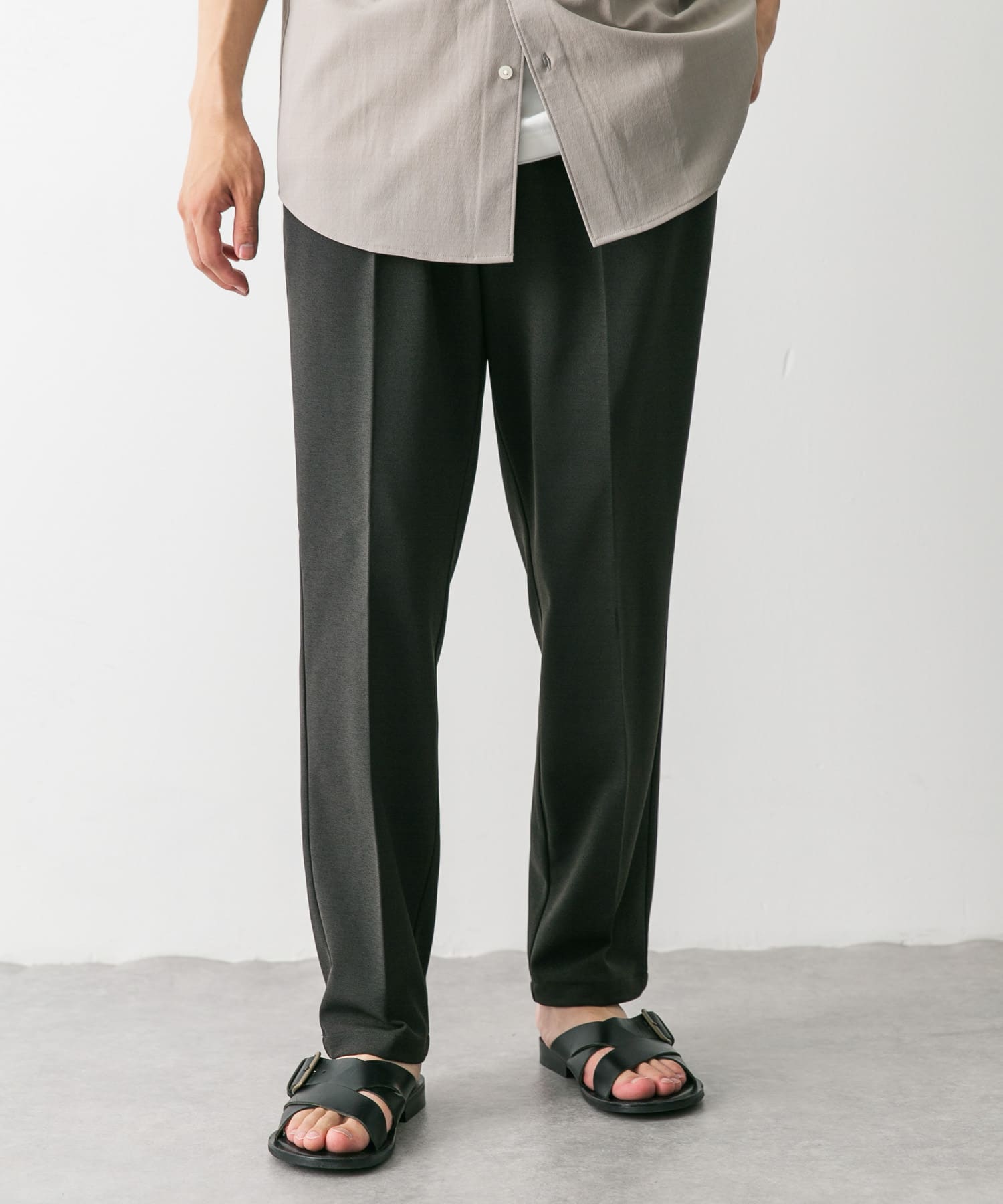 EASY TROUSERS / GRAYISH BROWN（イージートラウザース） – mù_