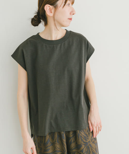 クルーネックノースリTシャツ