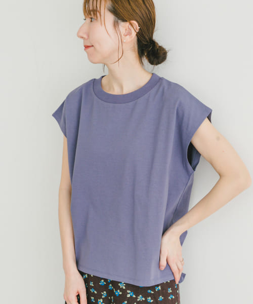 クルーネックノースリTシャツ