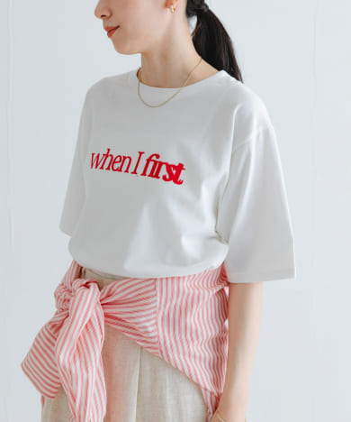 デザインロゴプリントTシャツ