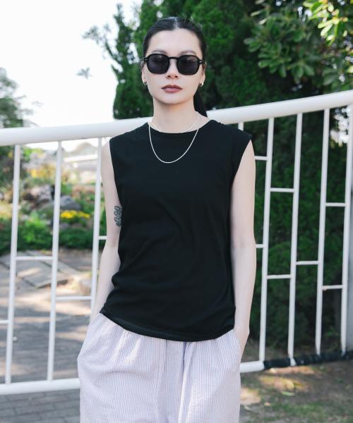 new basic　ドライツイストノースリーブカットソー