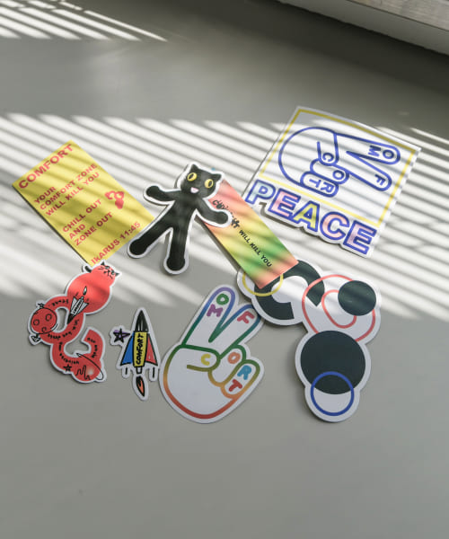 『WEB/一部店舗限定』COMFORT　COMFORT Sticker V