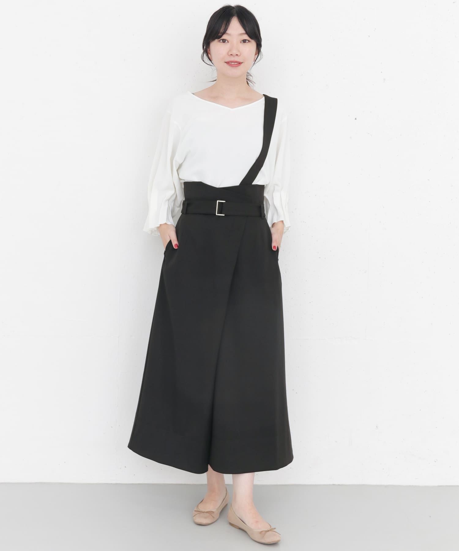 KBF+ ワンショルダーフレアスカート∴[KP96-25N040]｜URBAN RESEARCH