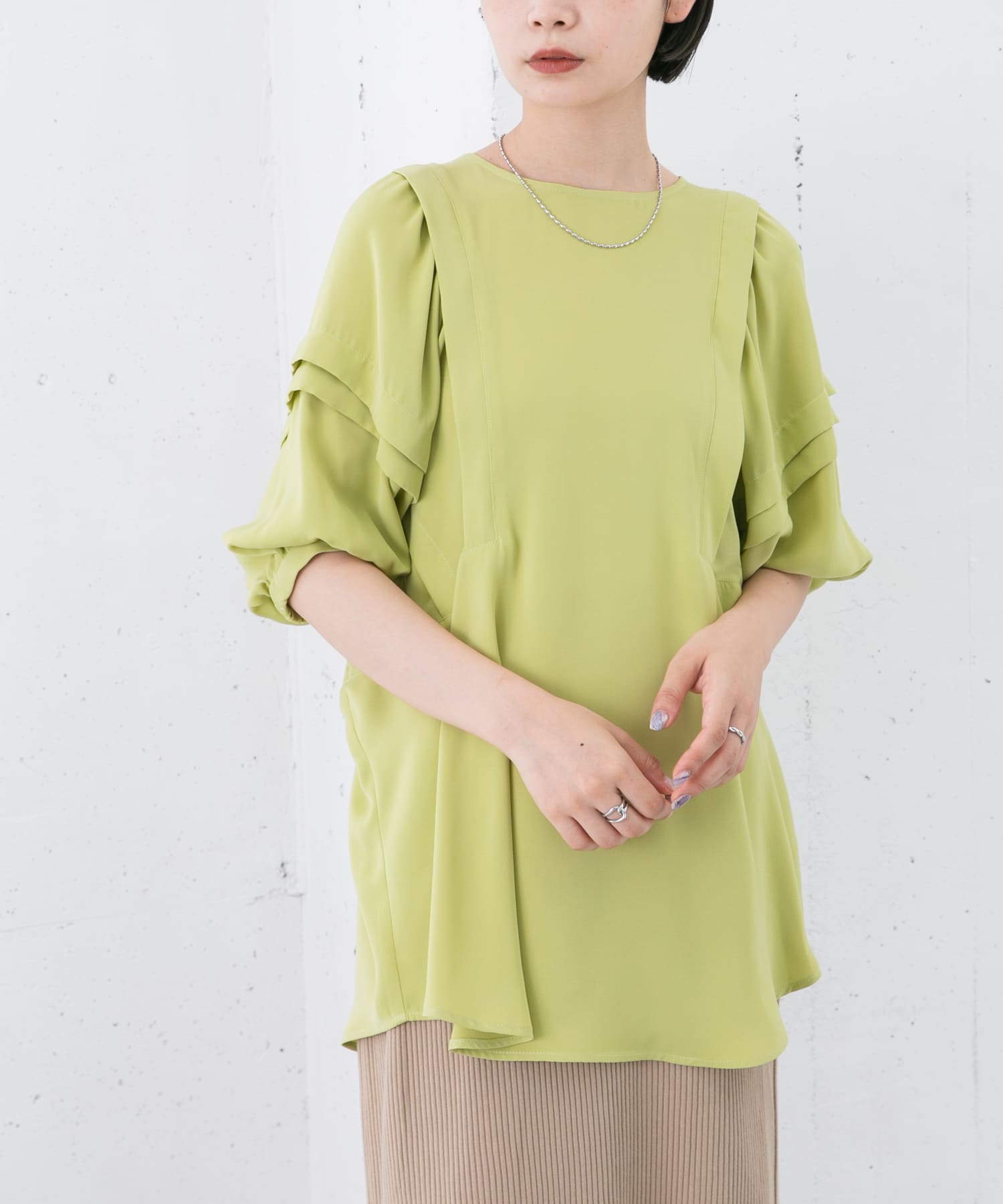 信用 即日発送 UNIQLOUユニクロユー ラウンドジーンズ マスタード