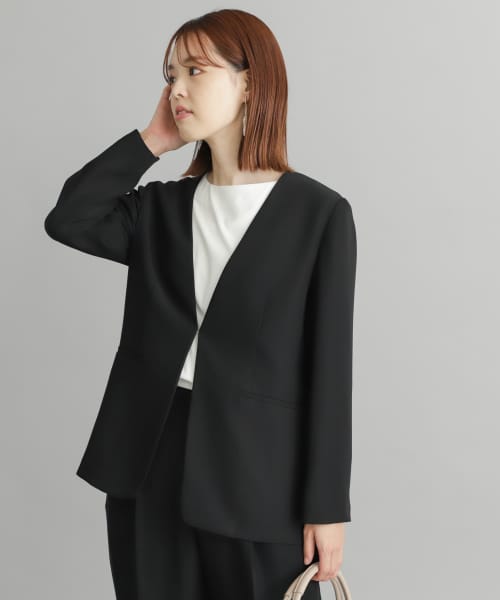 ノーカラーVネックロングジャケット