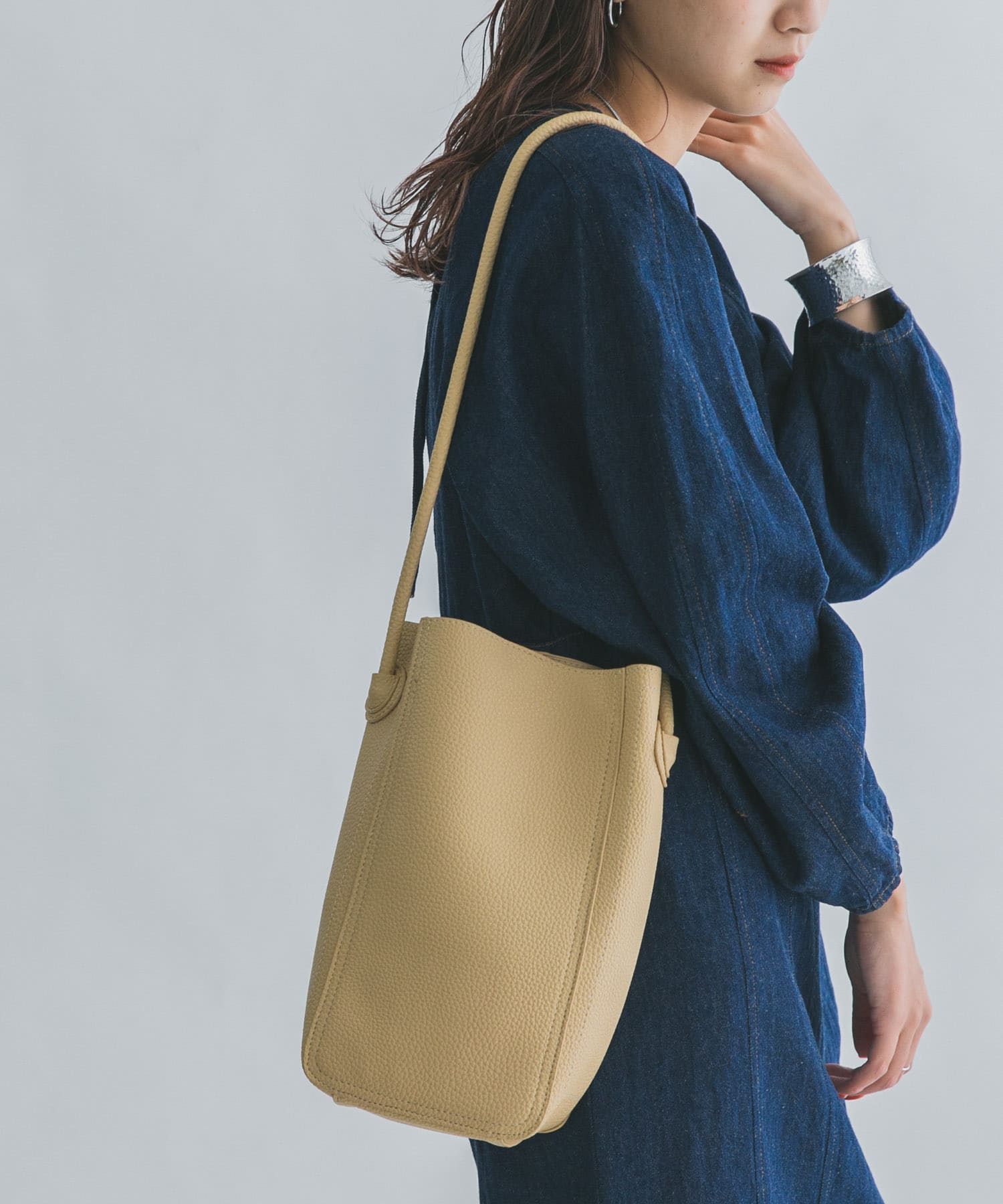 ソフトチューブBAG[KB34-2AA002]｜URBAN RESEARCH公式ファッション通販