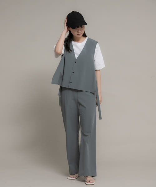 Uiscel　4WAYストレッチベストセットアップ