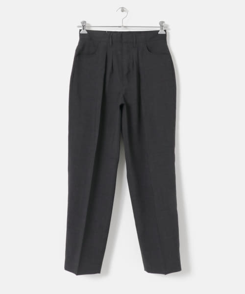 FARAH　Two-tuck Wide Taperd Pants