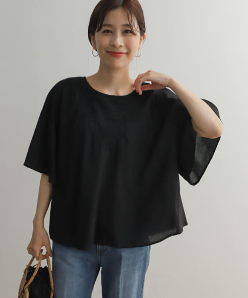 フロント刺繍フレアブラウス
