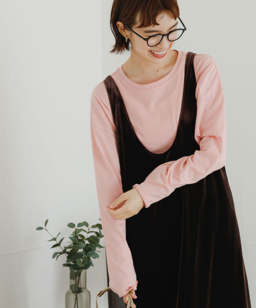 BASIC LONG-SLEEVE T-SHIRTS