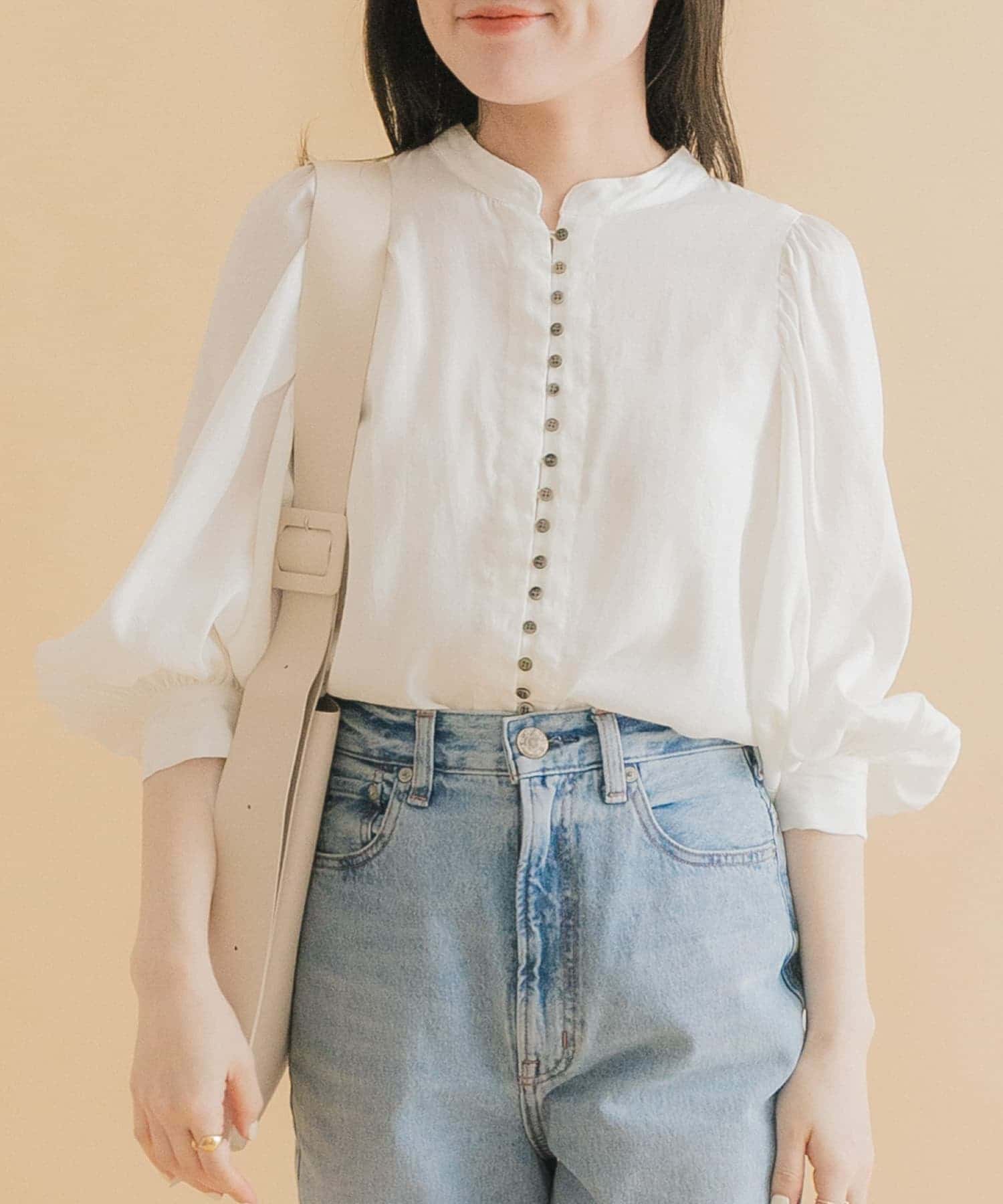 【SALE／10%OFF 美品＊アーバンリサーチロッソ パールボタンブラウス バンド 白 トップス