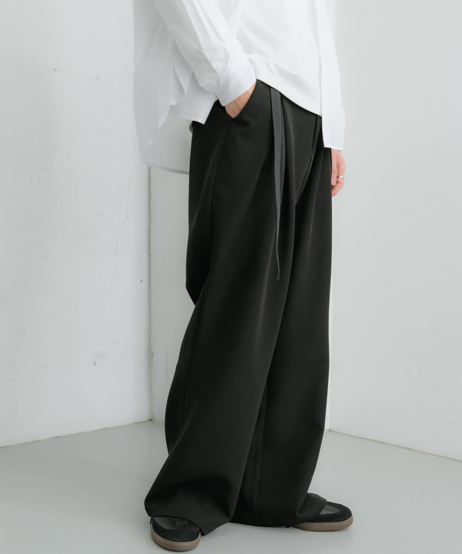 インバーテッドタックスラックス[AA44-14S008]｜URBAN RESEARCH