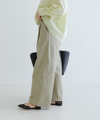 チノワイドパンツ