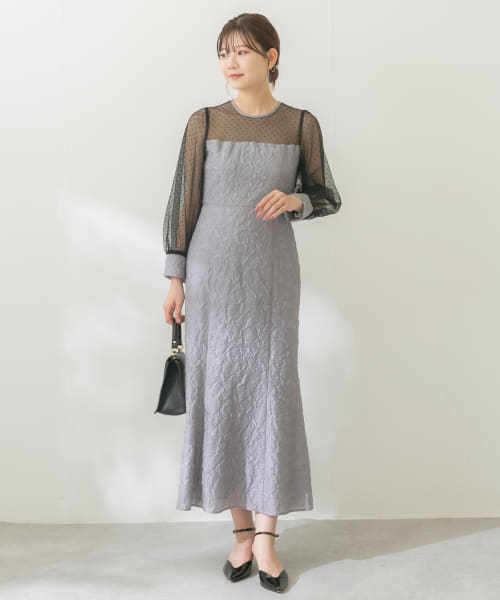 kaene　エンボスフラワードットミックスドレス