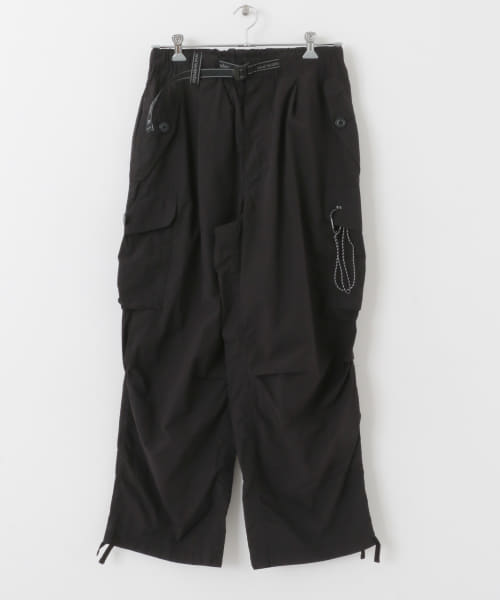 and wander　oversized cargo pants