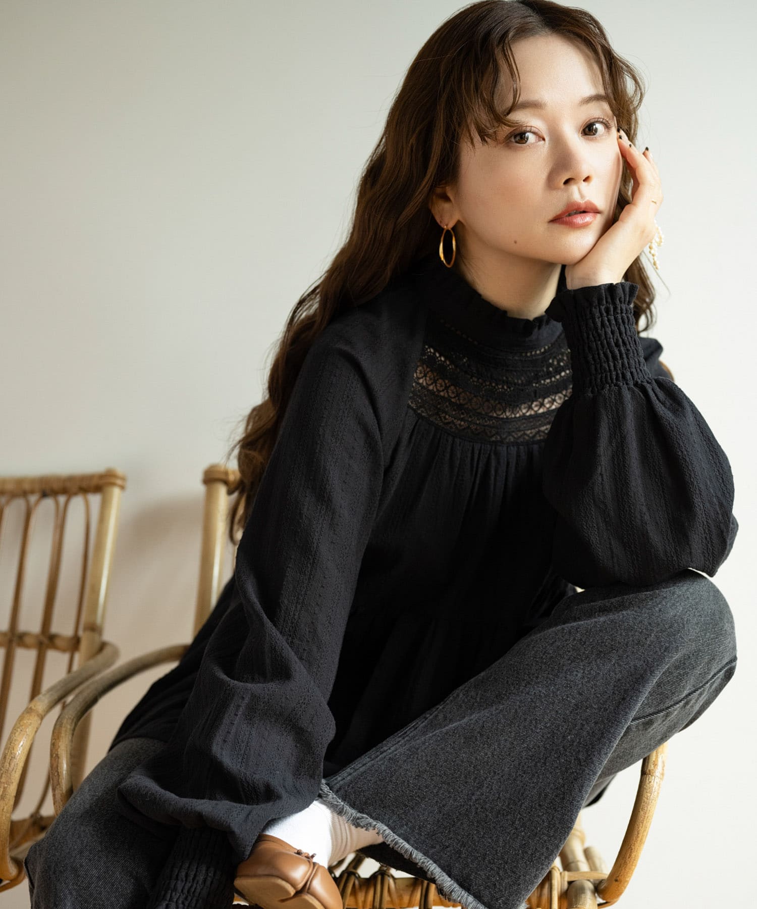 WEB/一部店舗限定』NaokoTakayamaレースブラウス[LA47-23K001